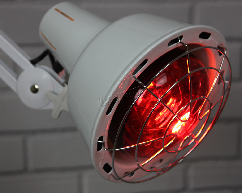 Combining Acupuncture with a Heat Lamp